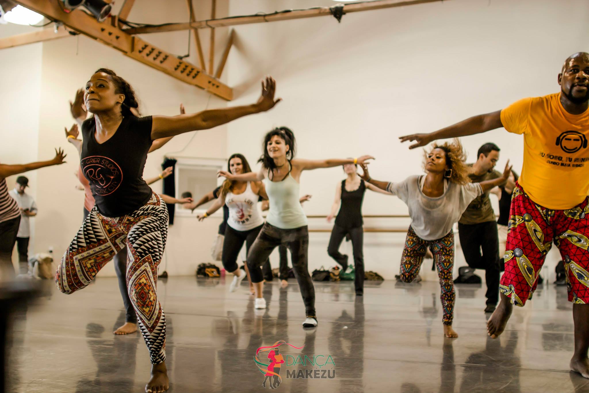 Bayarea Afrotribal, Courtesy of Danca Makezu)