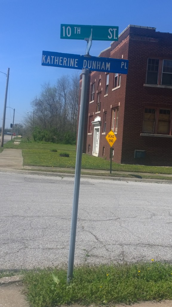 That part of Route 66 that passes in front of the Katherine Dunham Museum 